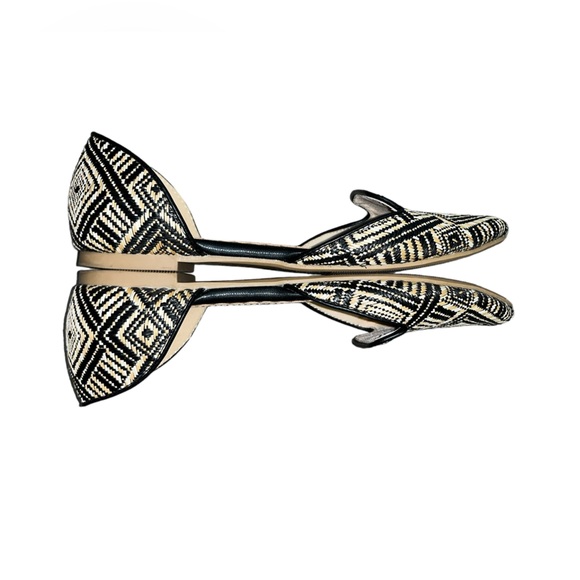 Restricted Black & Tan Woven Pointed Toe Boho Flats Size 6.5 - Picture 2 of 5